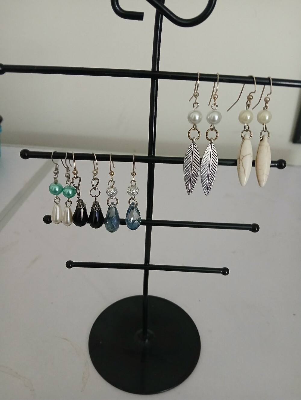5 Pearl and Silver Leaf Drop Earrings - White Pearls